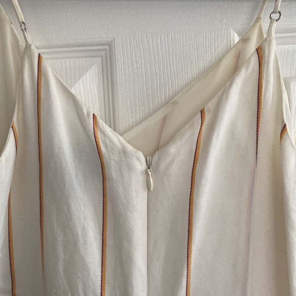 The Essential jumpsuit by Anthropology - Picture 5 of 6